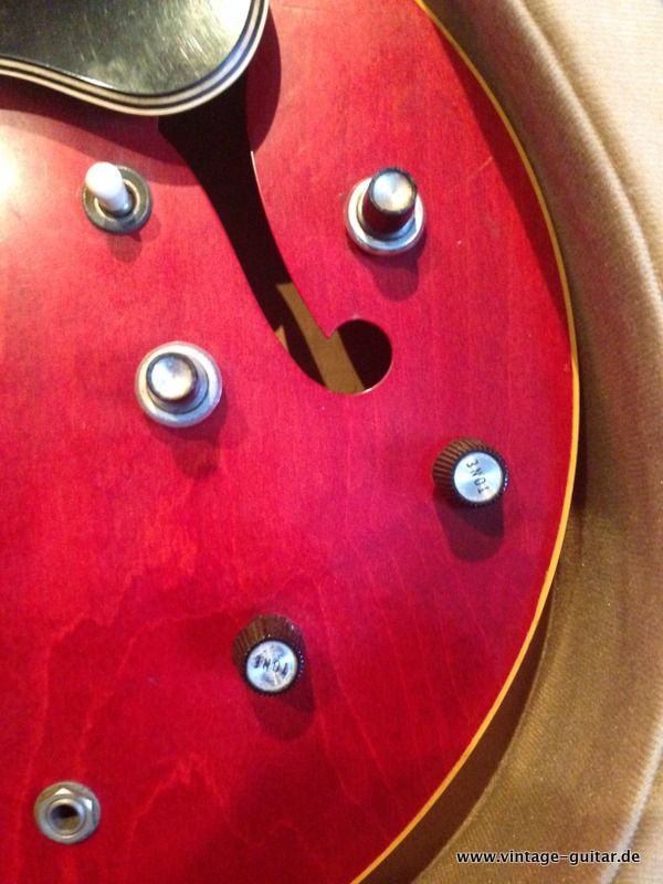Gibson-ES 330-1967-cherry_red-004.jpg